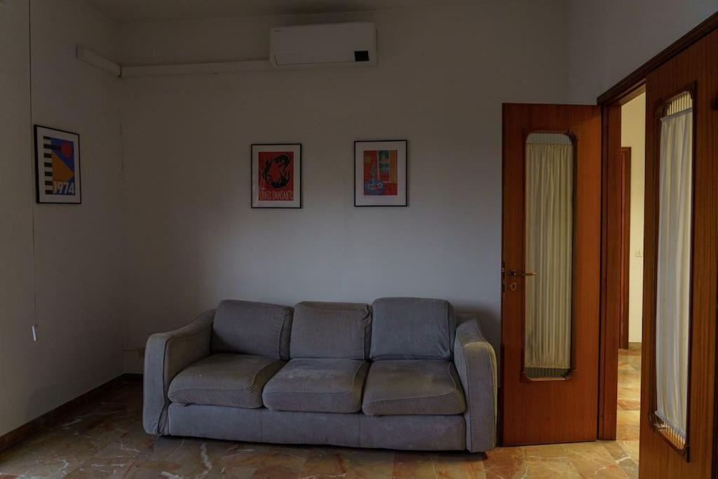 Ferienwohnung Fanciful 2-Br Outside Ztl Florenz Exterior foto
